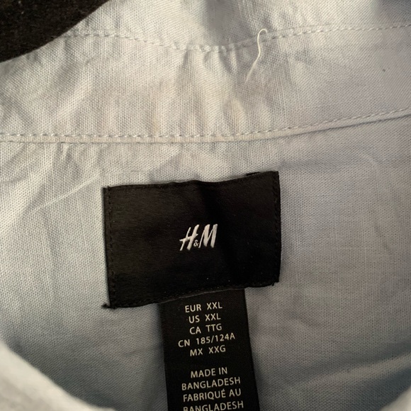 H&M - Short Sleeved Button Down - Picture 2 of 3